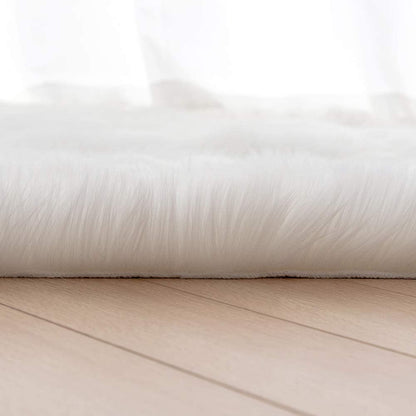 Luxurious 6X9 White Shaggy Faux Sheepskin Area Rug - Soft, Fluffy Non-Slip Carpet for Bedroom, Living Room, and Nursery